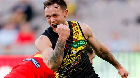 Footy Fix: Richmond are rubbish .